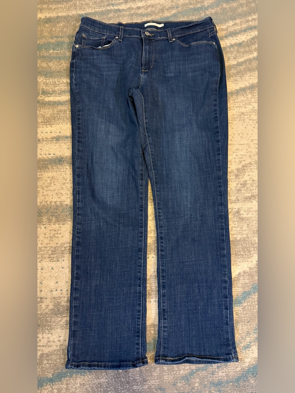 Levi's Women's Size 14 Straight Leg Jeans